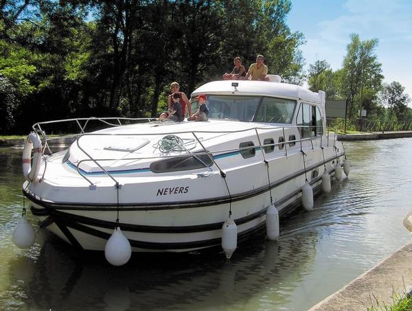 Flodbåd 400320: Nicols Sedan 1310 1